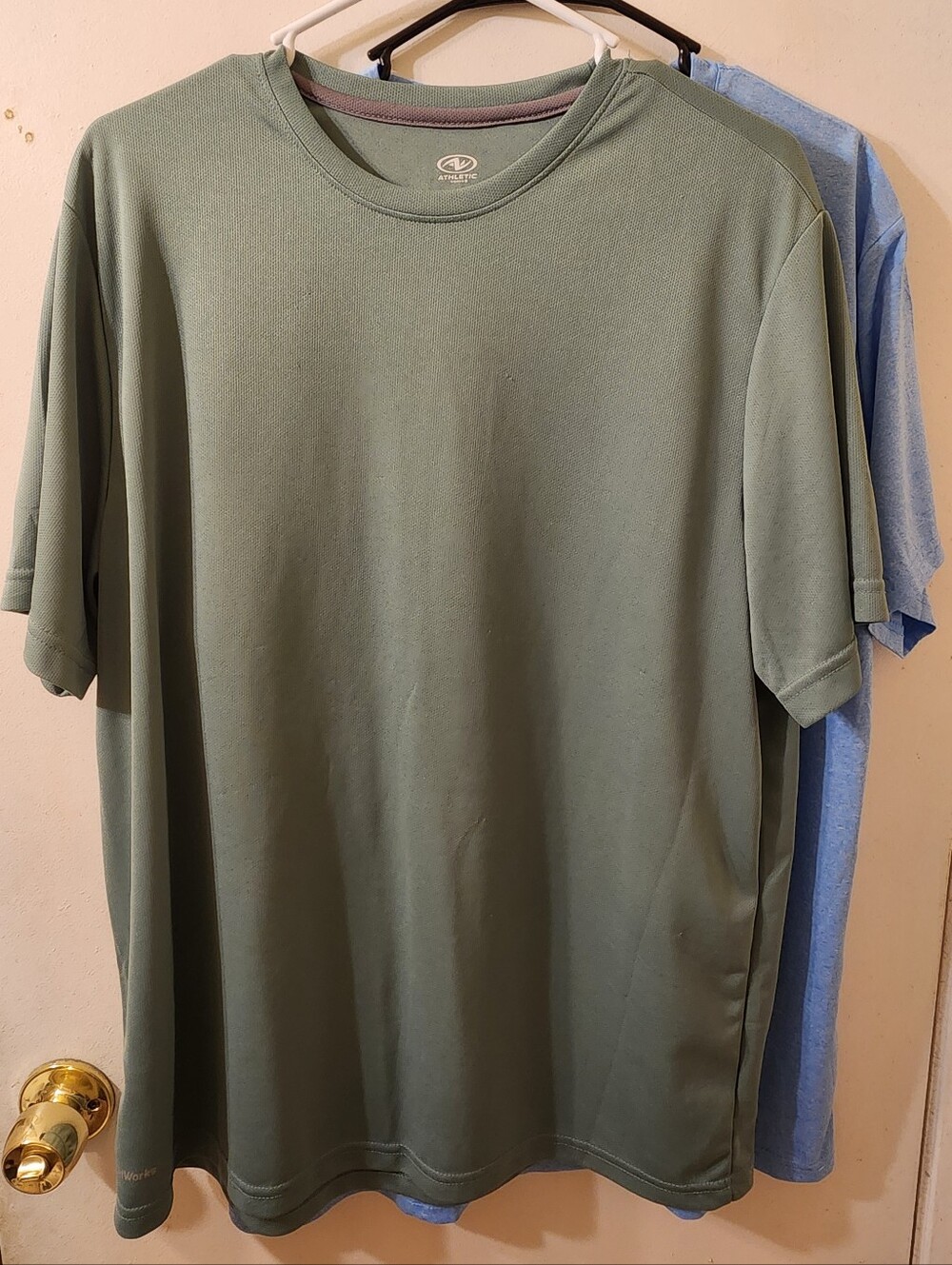 Athlertic Works Lightweight Teal Men’s Performance T-Shirt & Light Blue Tee